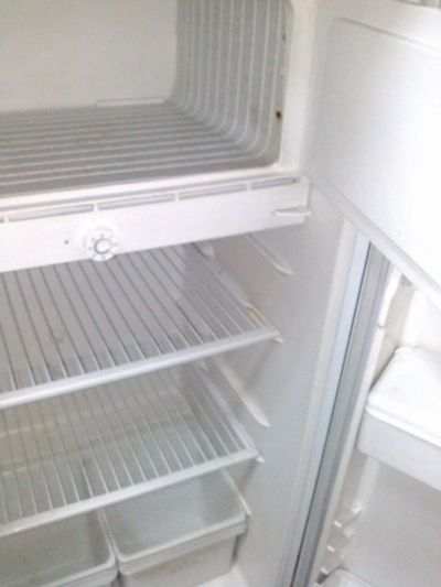 Лот: 8246003. Фото: 1. Холодильник бирюса 10. чистая... Холодильники, морозильные камеры