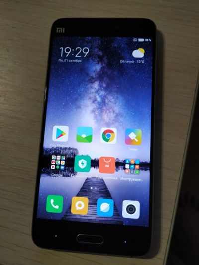 Лот: 12131901. Фото: 1. Xiaomi mi5 32Gb. Смартфоны