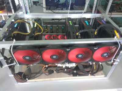 Лот: 11881847. Фото: 1. Майнинг ферма на Gigabyte RX570... Майнинг фермы, товары для майнинга