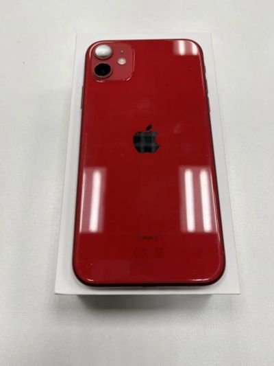 Лот: 19026335. Фото: 1. Apple iPhone 11 128 GB RED 354002104805237. Смартфоны