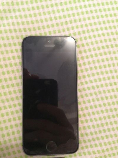 Лот: 9297449. Фото: 1. iPhone 5s Space Gray 16 GB(A1457... Смартфоны