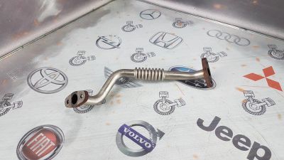 Лот: 23588694. Фото: 1. Трубка масляная Mitsubishi Eclipse... Двигатель и элементы двигателя