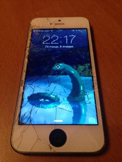 Лот: 6723082. Фото: 1. iPhone 5 разбитый дисплей. Смартфоны