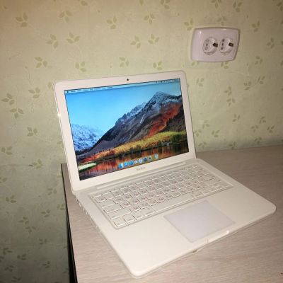 Лот: 15158294. Фото: 1. MacBook A1342. Ноутбуки