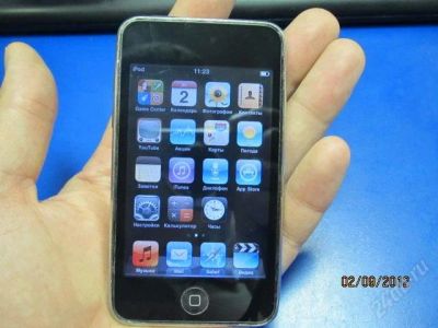 Лот: 2051430. Фото: 1. iPod Touch 2 16Gb. Плееры