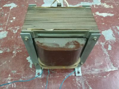 Лот: 19010532. Фото: 1. большой трансформатор. Трансформаторы, катушки
