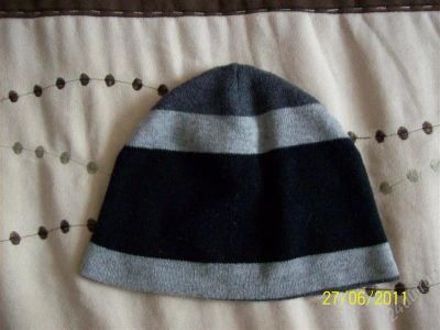 Лот: 733851. Фото: 1. Шапочка ZARA 2х-сторонняя. Головные уборы