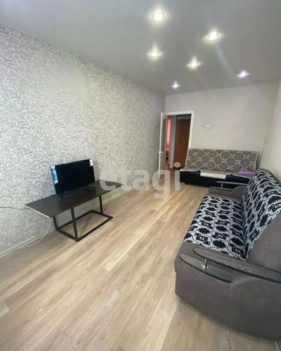 Лот: 20539628. Фото: 1. Сдам 2-комн. кв. 50 кв.м. Красноярск... Квартиры, студии