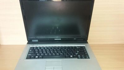 Лот: 6937418. Фото: 1. Ноутбук samsung. Ноутбуки