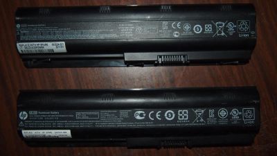 Лот: 5680563. Фото: 1. Аккамуляторы HP 2 штуки(один держит... ИБП, аккумуляторы для ИБП