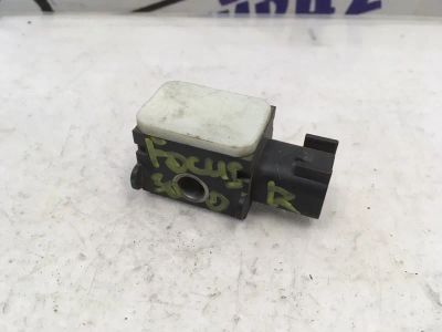 Лот: 21711640. Фото: 1. датчик airbag Ford Focus CB4. Двигатель и элементы двигателя