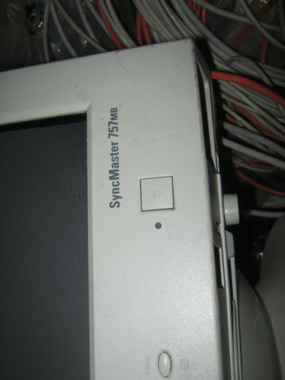 Лот: 18388203. Фото: 1. Монитор ЭЛТ Samsung 757МВ. ЭЛТ-мониторы