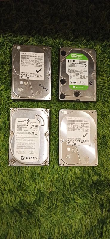Лот: 19636107. Фото: 1. Жёсткие диски 4шт. Жёсткие диски (HDD)