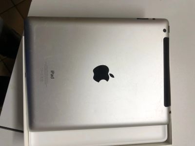 Лот: 18375763. Фото: 1. Apple iPad 4 (MD522/525/527/A1460... Планшеты