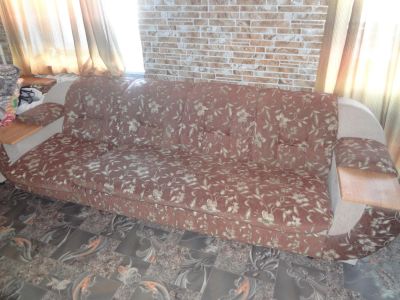 Лот: 9320346. Фото: 1. Диван + 2 уголка в отличном состояние... Диваны