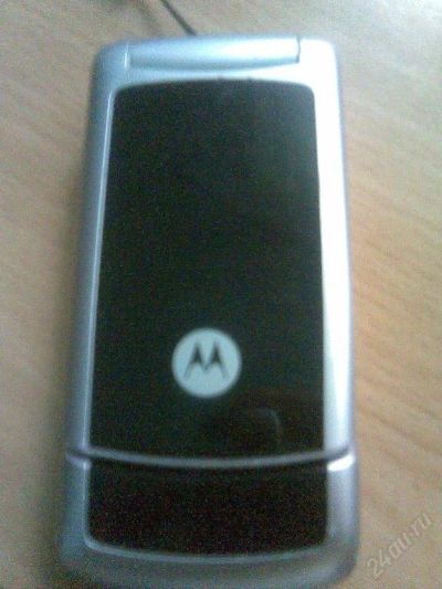 Лот: 85456. Фото: 1. Motorola w220 обмен!. Кнопочные мобильные телефоны