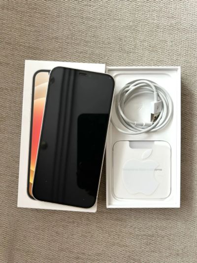 Лот: 20090094. Фото: 1. Iphone 12. Смартфоны