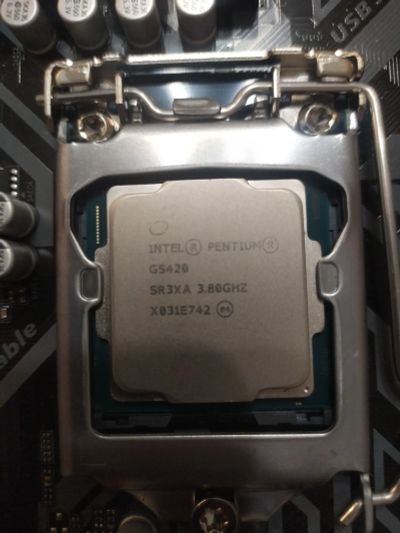 Лот: 19907948. Фото: 1. Процессор intel Pentium g5420. Процессоры