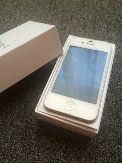 Лот: 6583255. Фото: 1. Продам IPhone 4 8g. Смартфоны
