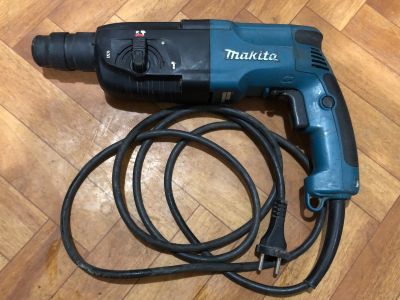 Лот: 18658195. Фото: 1. Отличный перфоратор Makita HR2450. Электроинструмент