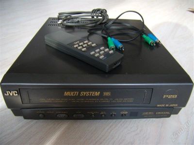 Лот: 1037250. Фото: 1. Видеомагнитофон JVC. Видеомагнитофоны