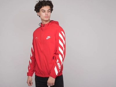 Лот: 16826503. Фото: 1. Ветровка Nike (19331). Легкие куртки, толстовки