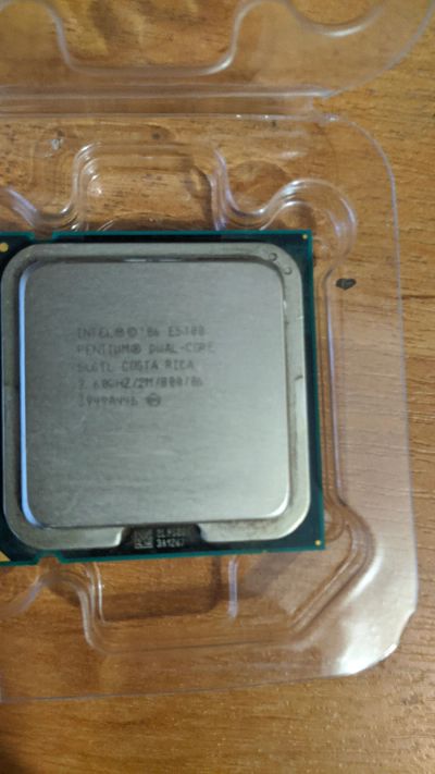Лот: 16686629. Фото: 1. Intel Pentium E5300 Dual Core... Процессоры