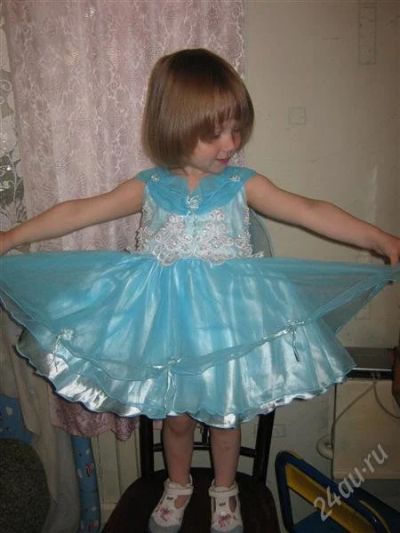 Лот: 939881. Фото: 1. Платье праздничное атласное,на... Платья, сарафаны