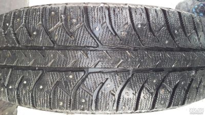 Лот: 8738272. Фото: 1. продам 2 шины Bridgestone Ice... Шины