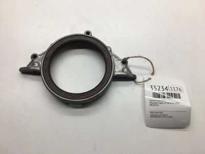 Лот: 20387384. Фото: 1. Крышка коленвала Mitsubishi Pajero... Двигатель и элементы двигателя