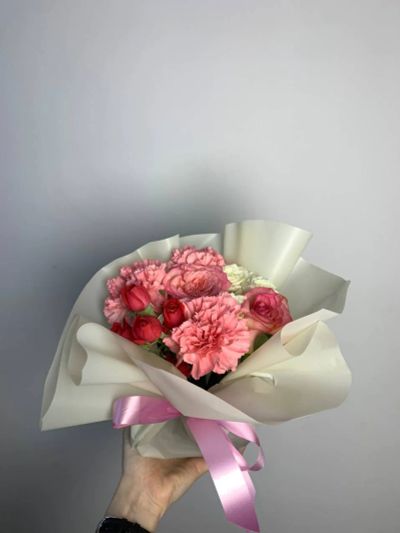 Лот: 25601562. Фото: 1. 7. Композиция из живых цветов... Свежие цветы