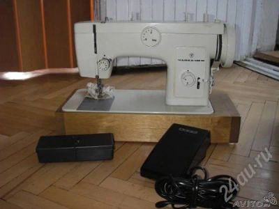 Лот: 535140. Фото: 1. Швейная машинка Чайка 132м. Швейная, вязальная