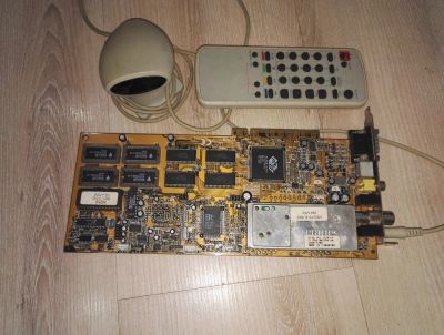 Лот: 12589520. Фото: 1. PCI-видеокарта с ТВ-тюнером (не... Видеокарты