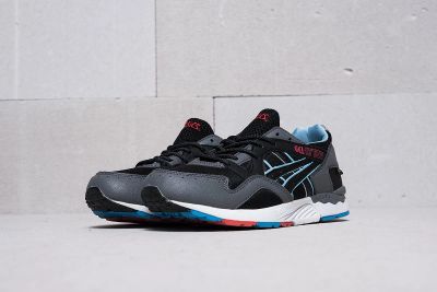 Лот: 11617620. Фото: 1. Кроссовки Asics Gel Lyte V x GORE-TEX. Кеды, кроссовки, слипоны