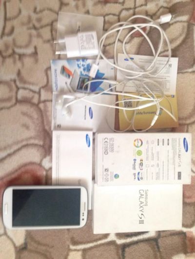 Лот: 3572946. Фото: 1. Samsung Galaxy S3 GT-I9300 16GB... Смартфоны