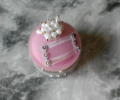 Лот: 14675200. Фото: 1. Шкатулка для украшений с 1 руб... Шкатулки