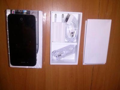 Лот: 5260006. Фото: 1. Продам iphone 4s 8 gb. Смартфоны