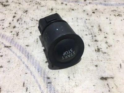 Лот: 21716987. Фото: 1. кнопка start Renault Megane BM. Двигатель и элементы двигателя