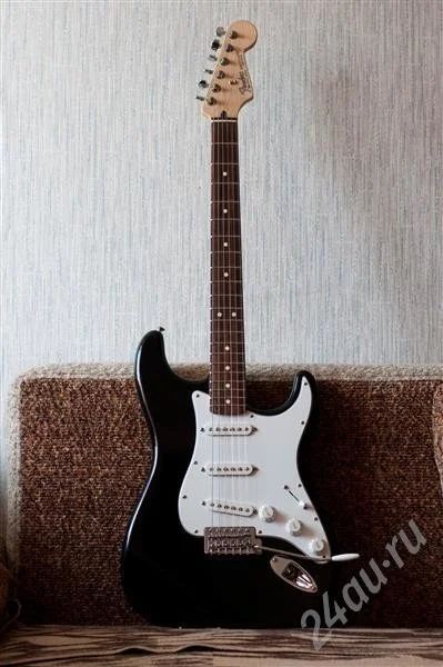 Лот: 312155. Фото: 1. Fender standart stratocaster RW... Гитары