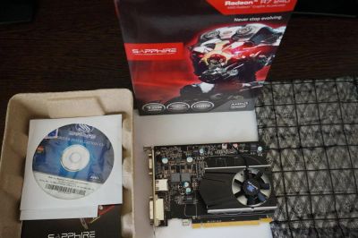 Лот: 8752999. Фото: 1. Видеокарта Sapphire AMD Radeon... Видеокарты