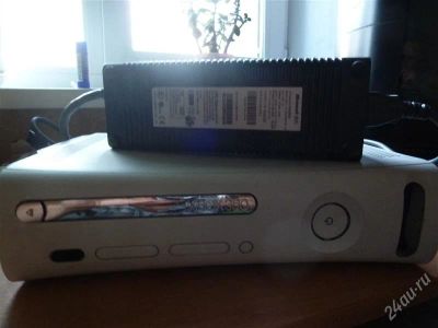 Лот: 2123546. Фото: 1. ixbox 360 прошитое + 2 джойстика. Игровые приставки, консоли