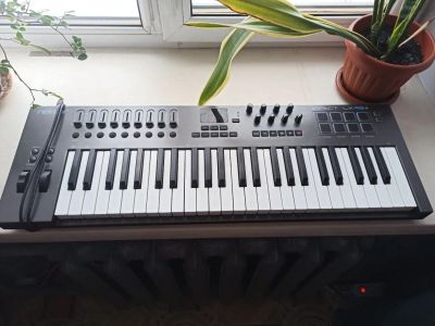 Лот: 19937401. Фото: 1. MIDI-клавиатура Nektar Impact... MIDI-оборудование