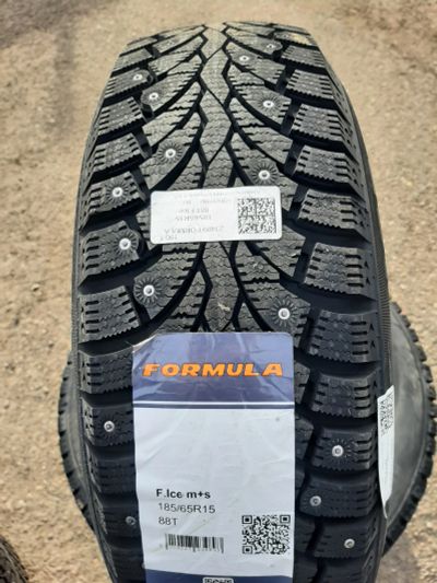 Лот: 21057998. Фото: 1. 185/65 R15 88T "Formula Ice" Новые... Шины