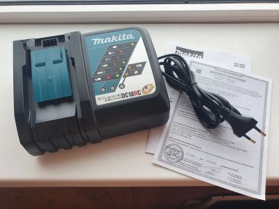 Лот: 15560550. Фото: 1. Зарядное устройство DC18RC Makita. Запчасти