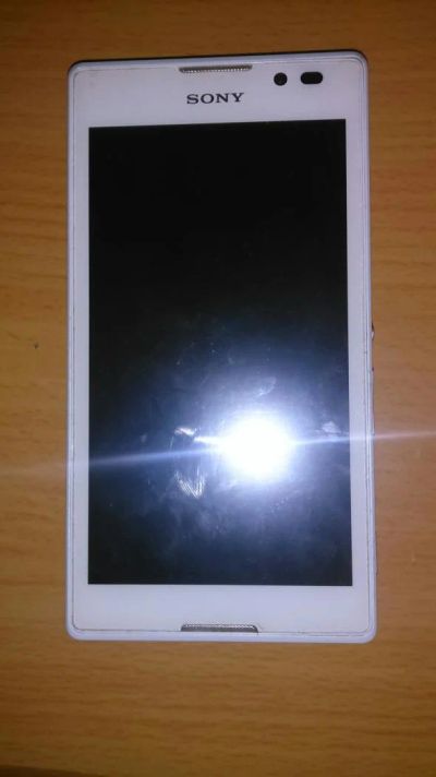 Лот: 5631560. Фото: 1. Sony Xperia C (полный комплект... Смартфоны