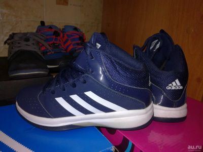 Лот: 10731113. Фото: 1. Кроссовки adidas 31размер. Кеды, кроссовки