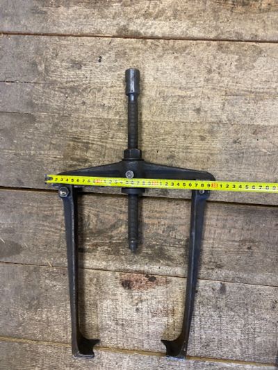 Лот: 25896304. Фото: 1. Съемник подшипников двухлапый. Ручные инструменты для автомобиля