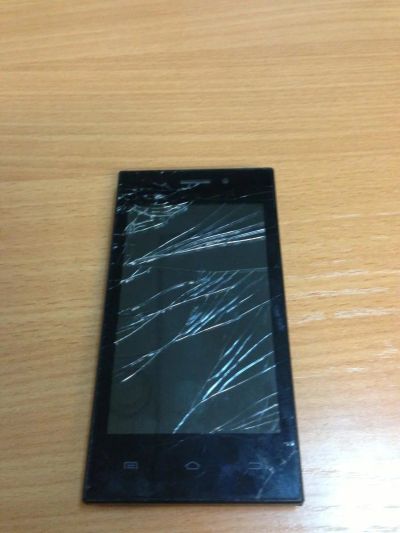Лот: 6498347. Фото: 1. Продам Highscreen zera F. Смартфоны