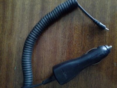 Лот: 4021335. Фото: 1. Зарядка Nokia. Зарядные устройства, блоки питания, адаптеры сетевые для смартфонов