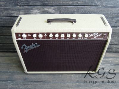 Лот: 11704592. Фото: 1. Fender Super Sonic 22 Blond. Гитарные эффекты и комбоусилители